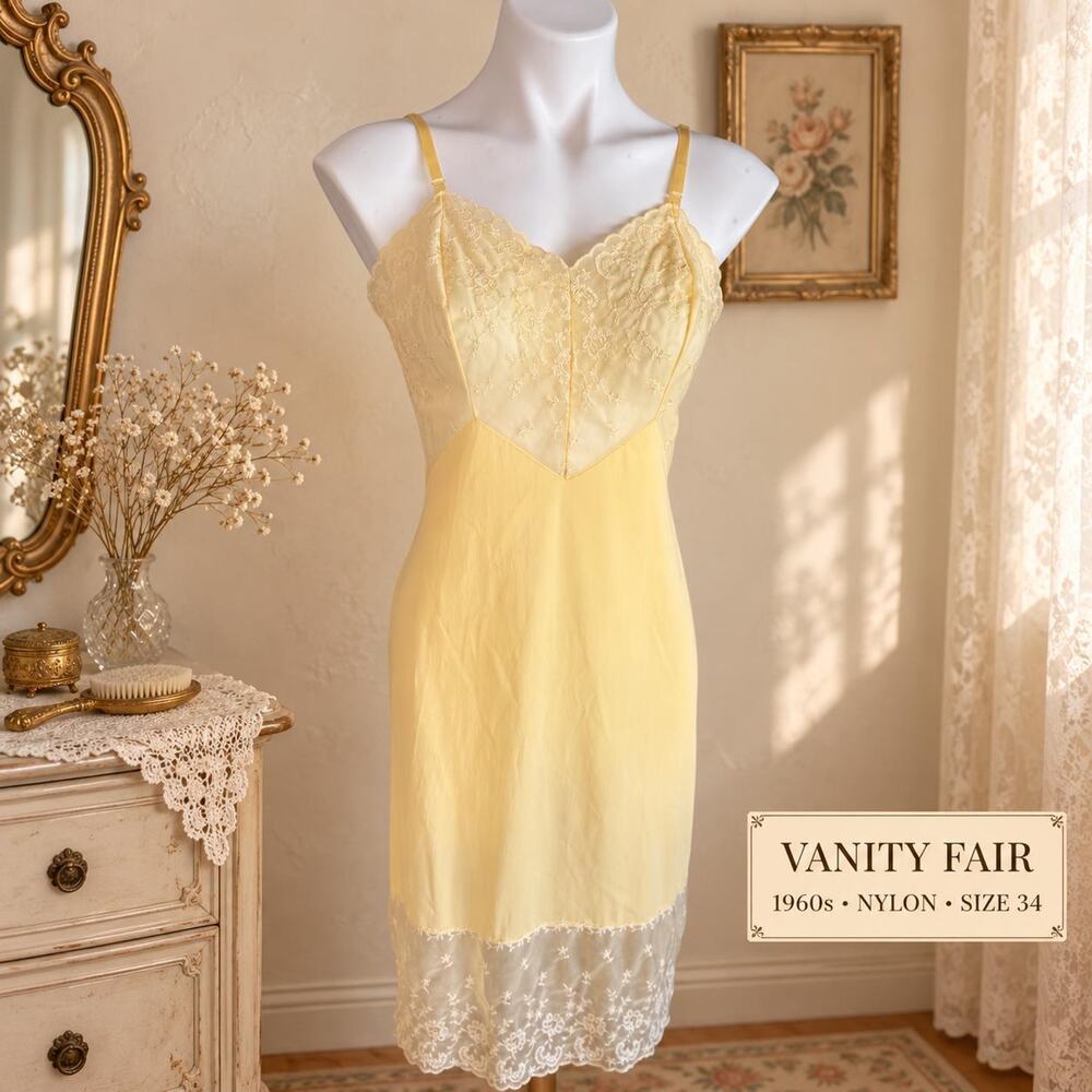 Vintage Vanity Fair Butter Yellow 1960s Deep Lace Hem Nylon Full Slip Size 34